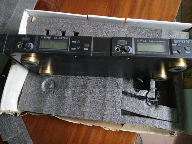 Uhf Professional Wireless Microphone System - thumbnail 3