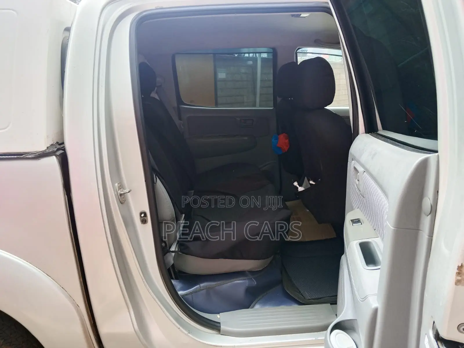 Toyota Hilux 2006 Silver
