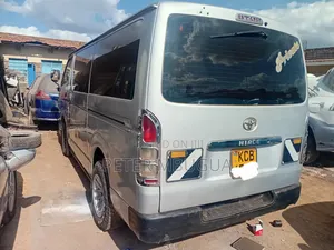 Toyota HiAce 2008 Silver