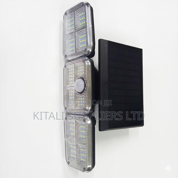 Jsot 3-head Adjustable Solar Floodlight - main view