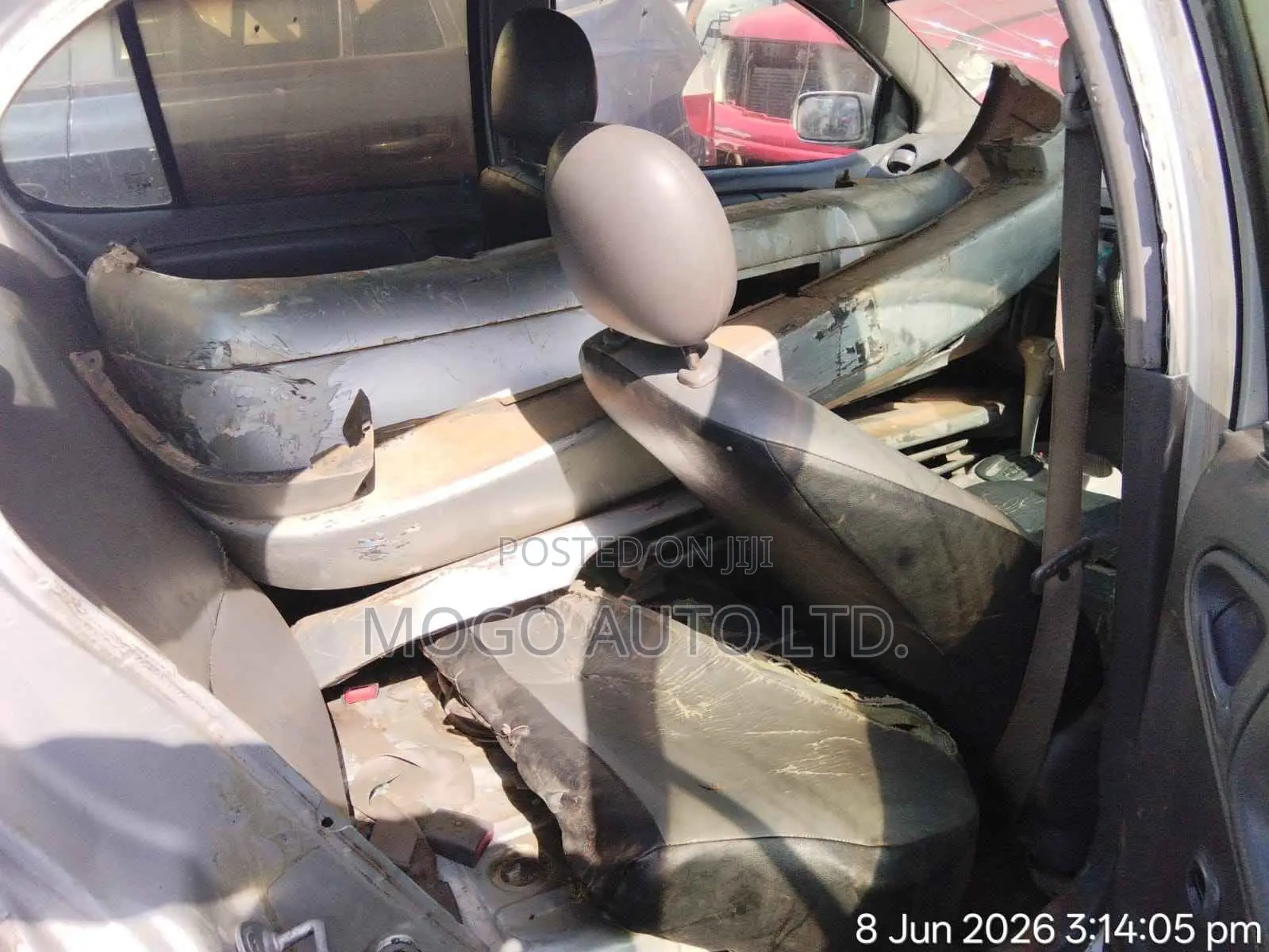 Toyota Platz 2001 Silver