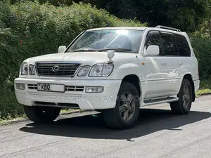 Toyota Land Cruiser Cygnus 4.7 2005 White