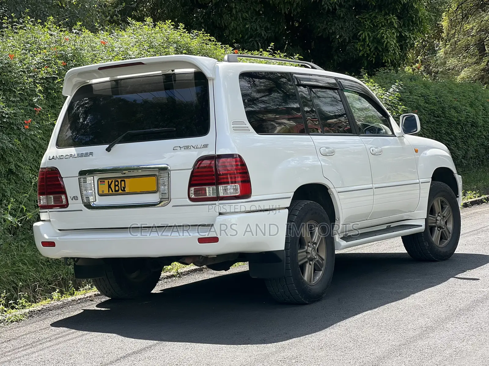 Toyota Land Cruiser Cygnus 4.7 2005 White