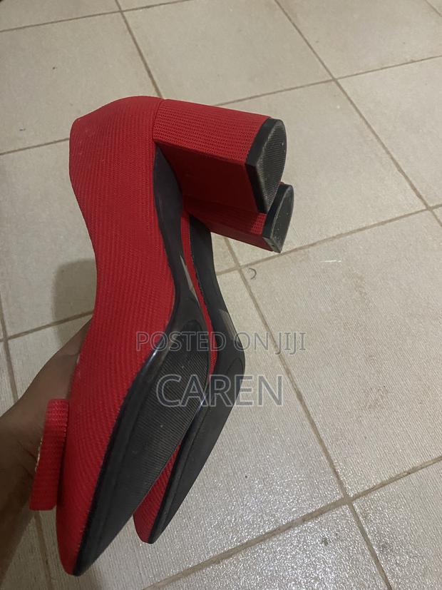 Carens Shoes - thumbnail 2