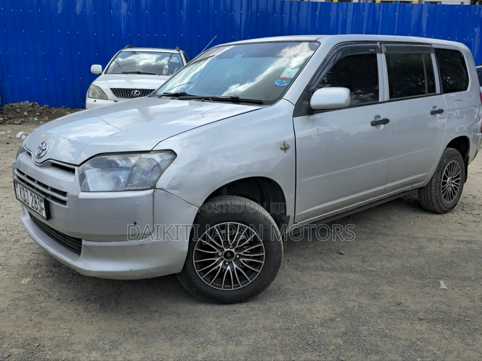 Toyota Succeed SV Premium 2016 Silver