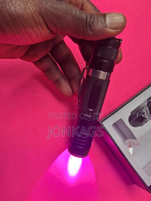 Multipurpose Uv 365 Nm Forensic Grade Flashlight - thumbnail 11