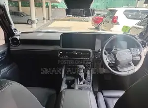 New Toyota Land Cruiser LC250 2025 White