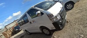 Toyota HiAce 2012 White