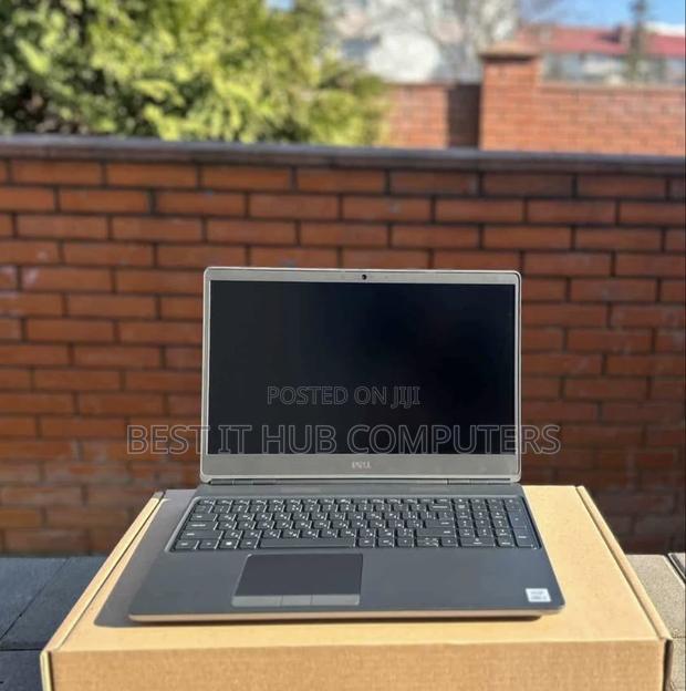 Laptop Dell Precision 7550 16GB Intel Core i7 SSD 512GB