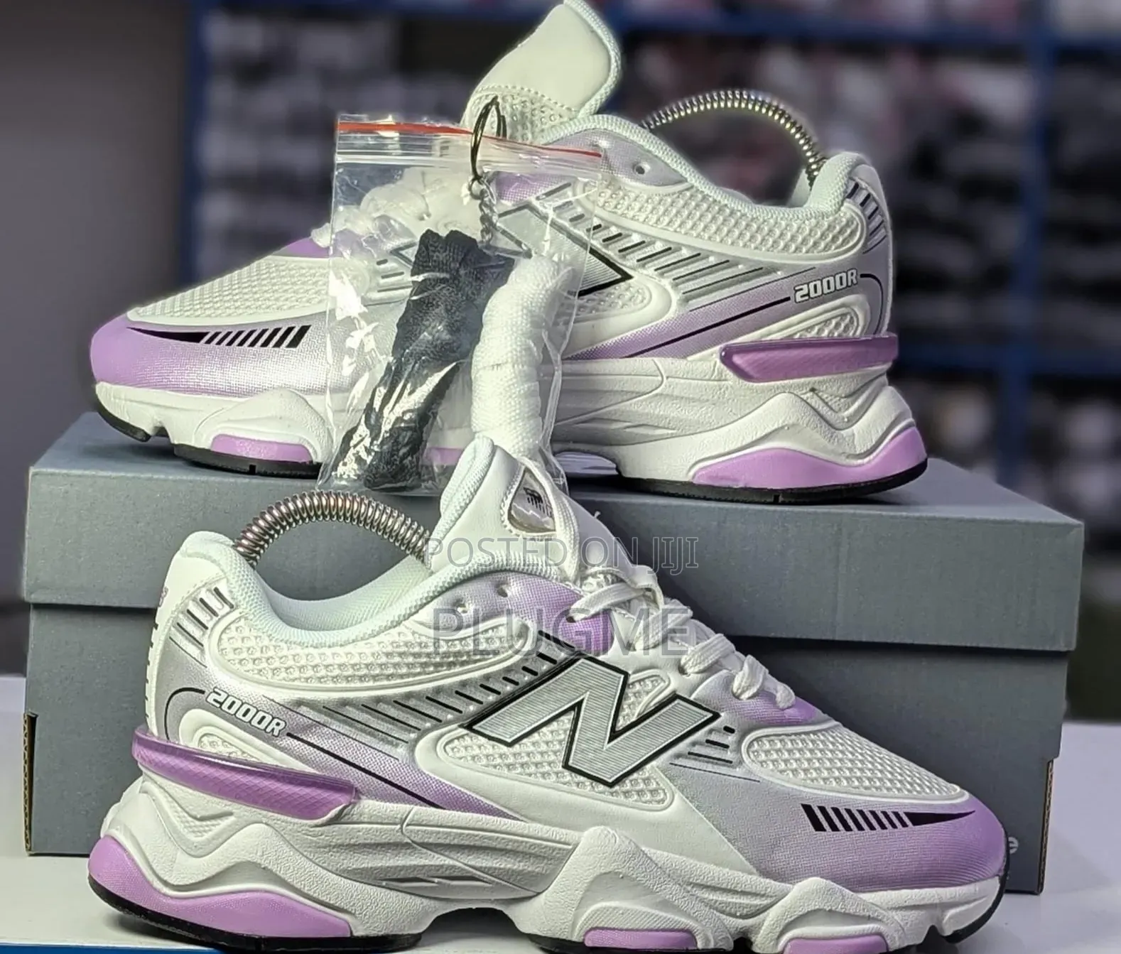 New Balance 2000r
Sizes 36 to 40