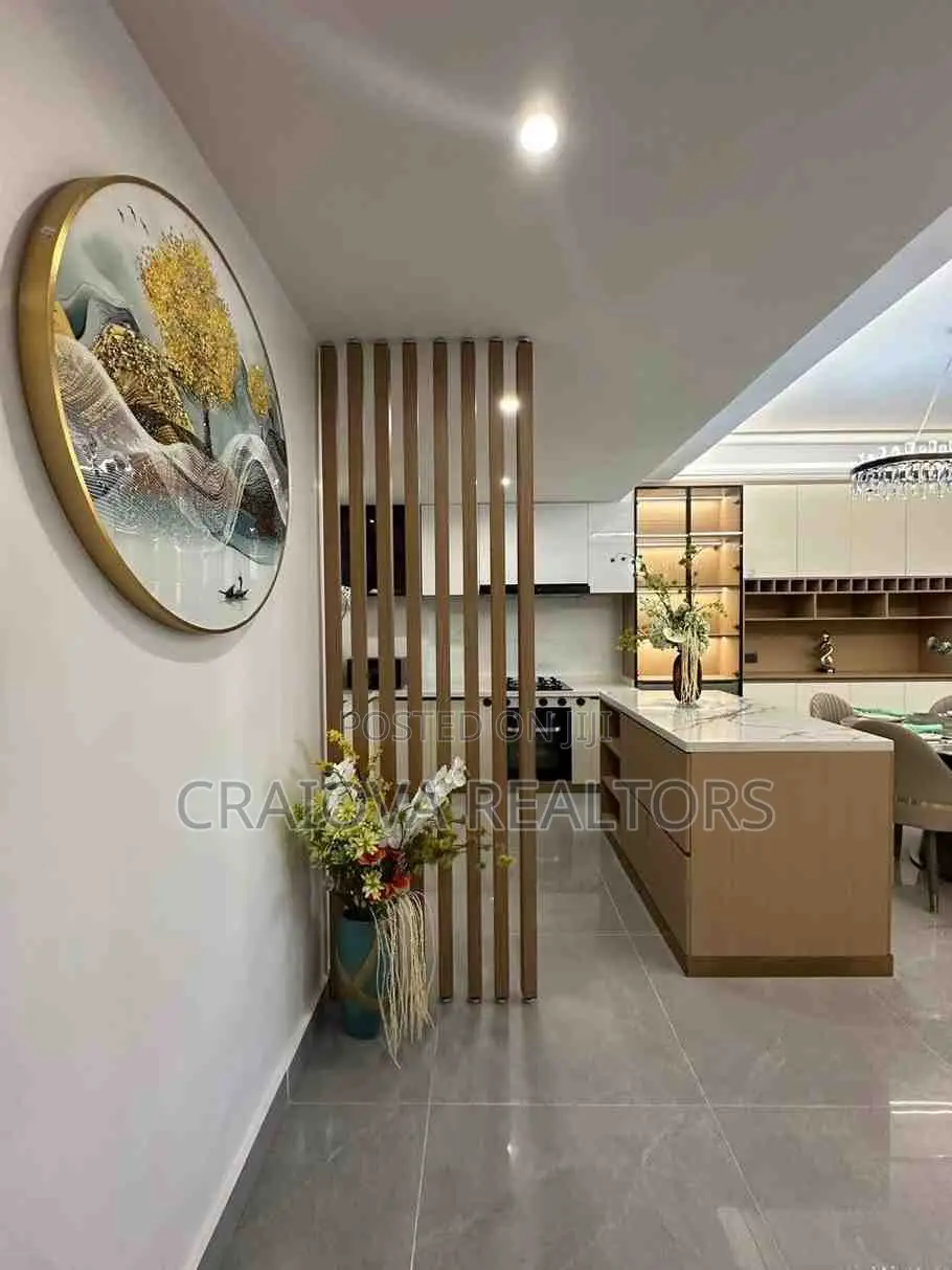 3bdrm Apartment in Valley Arcade for sale
