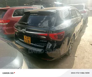 Toyota Avensis 2018 Black