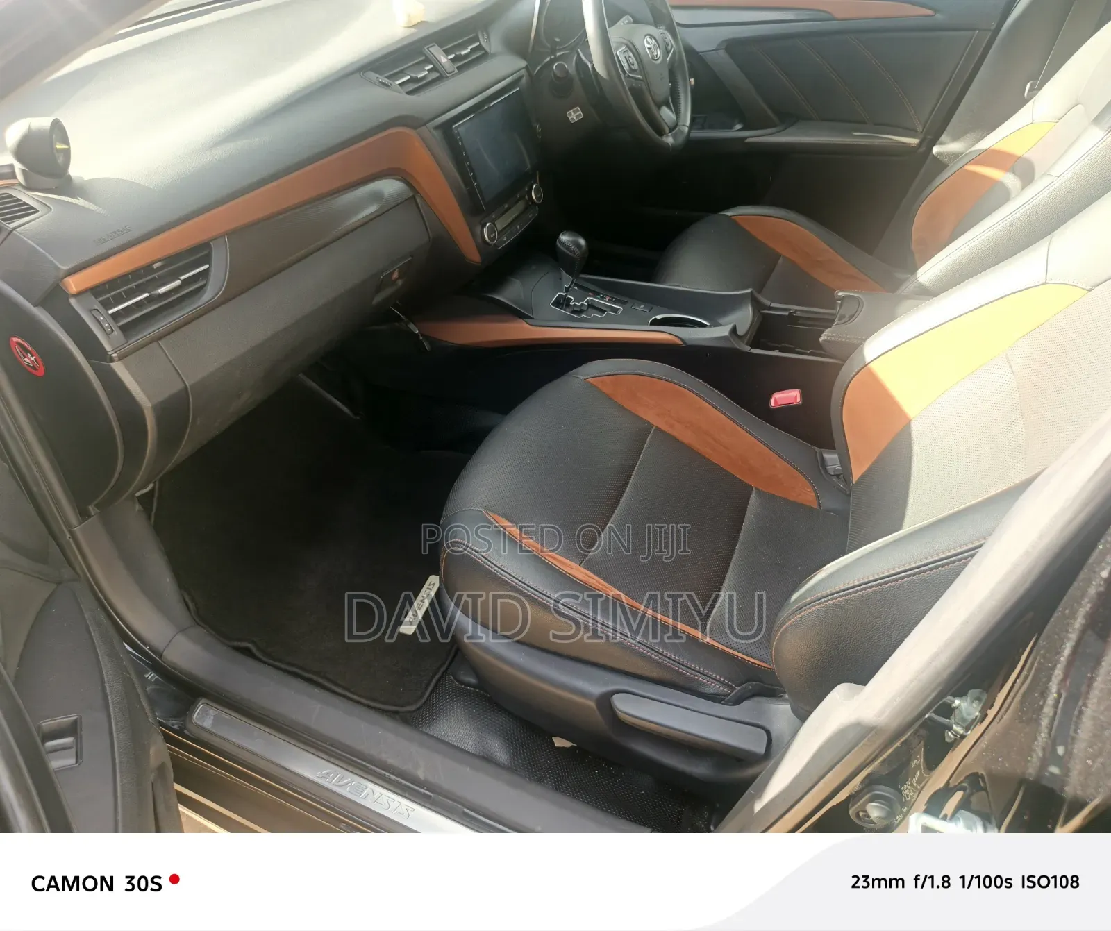Toyota Avensis 2018 Black