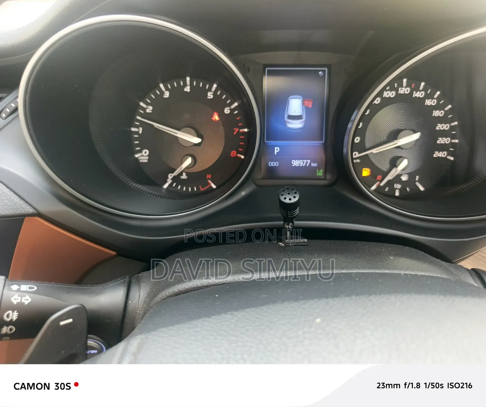 Toyota Avensis 2018 Black