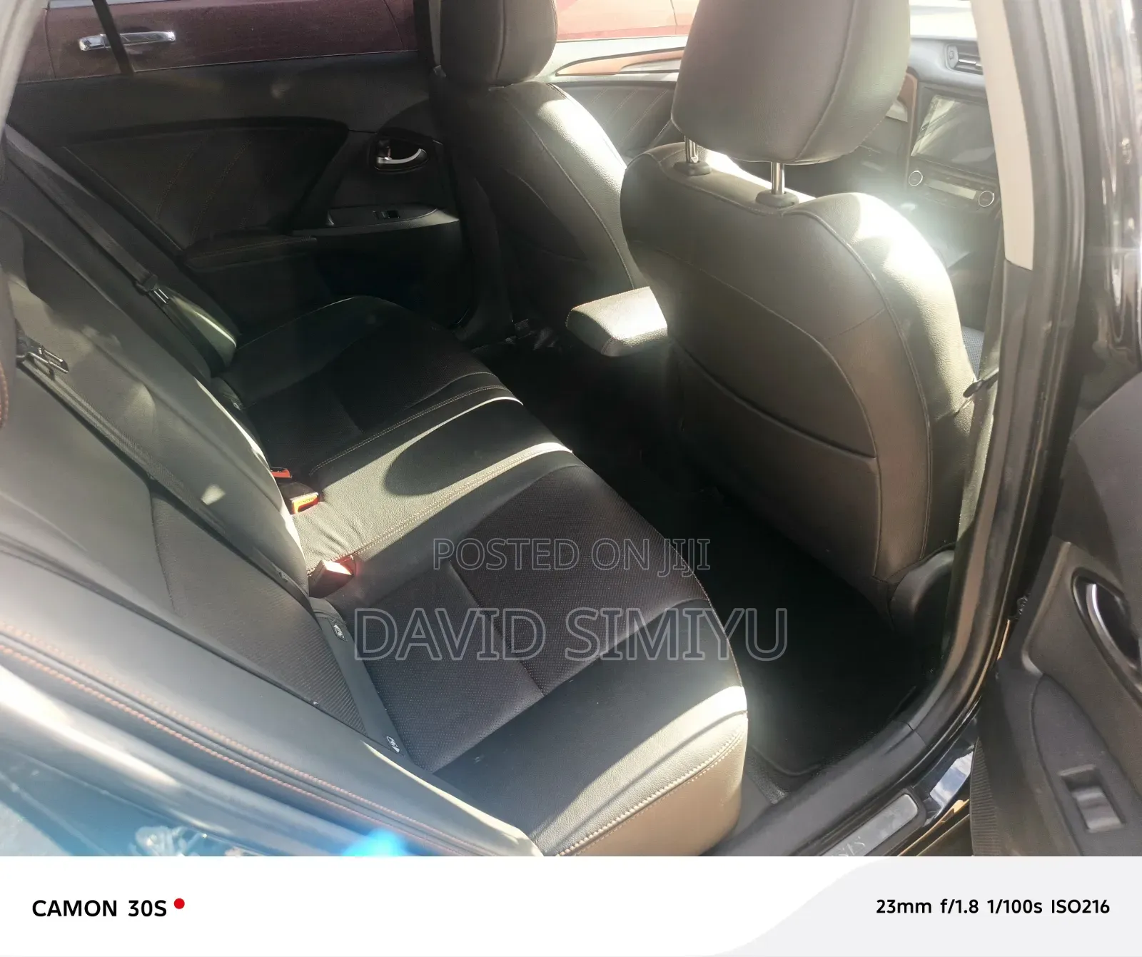 Toyota Avensis 2018 Black
