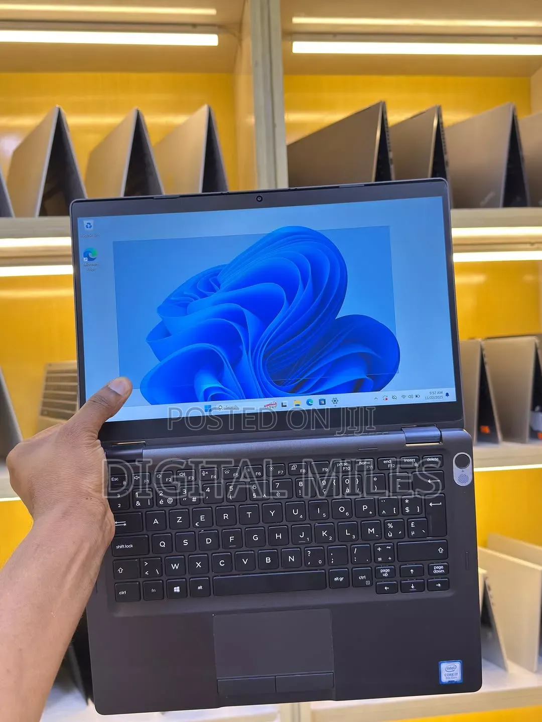 Laptop Dell Latitude 5300 8GB Intel Core i7 SSD 256GB
