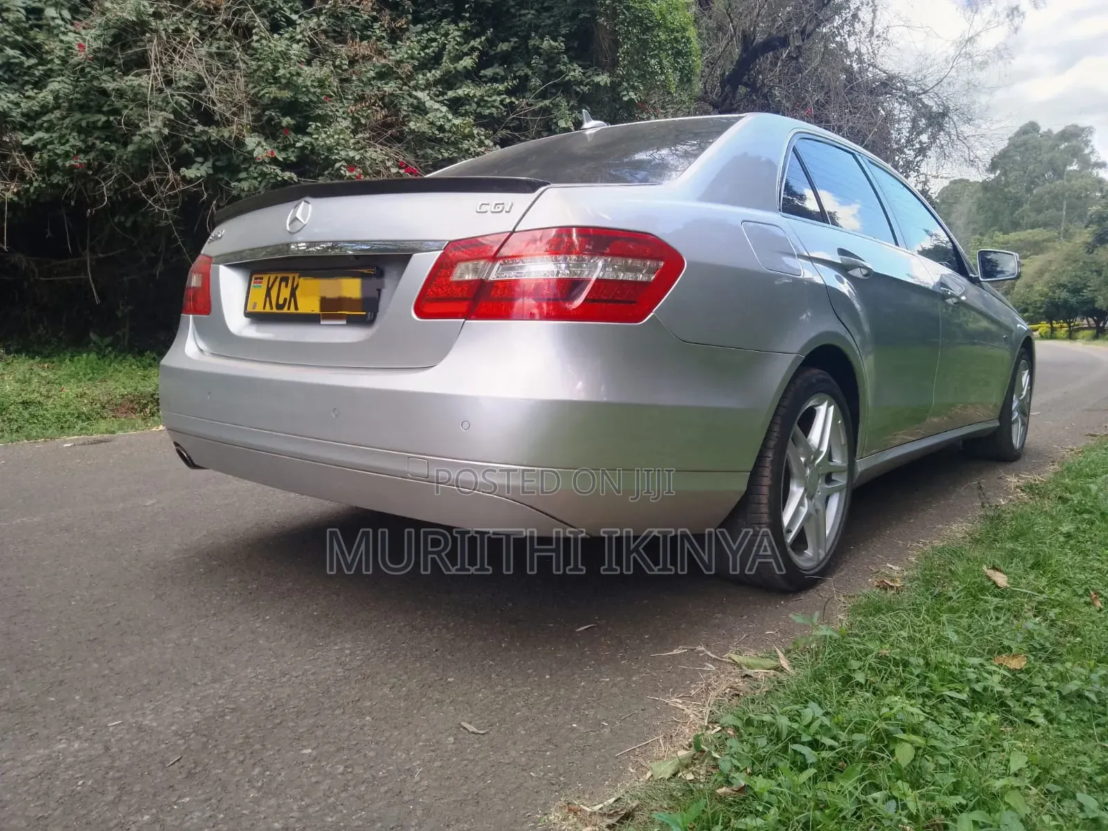 Mercedes-Benz E250 2009 Silver