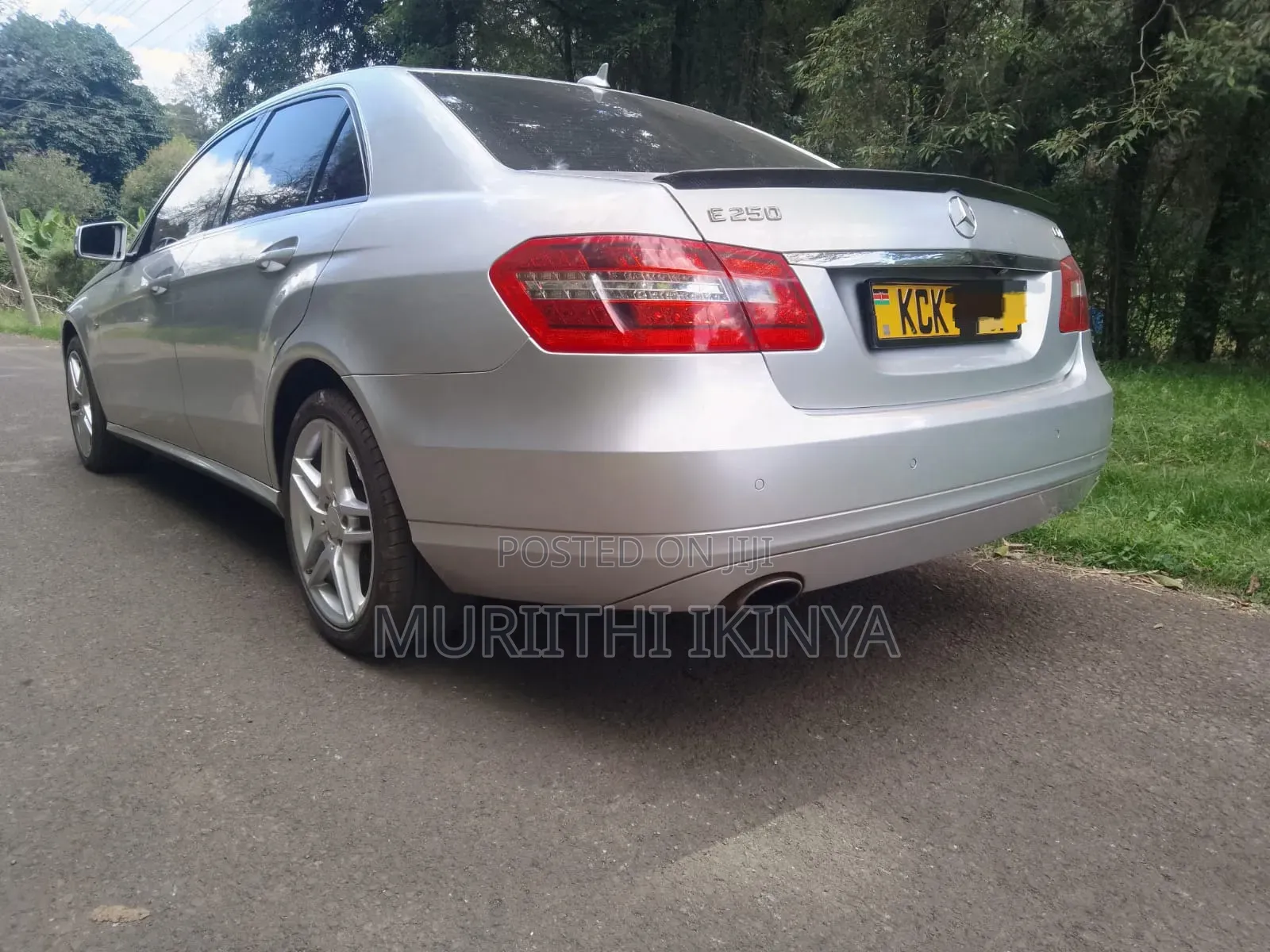 Mercedes-Benz E250 2009 Silver