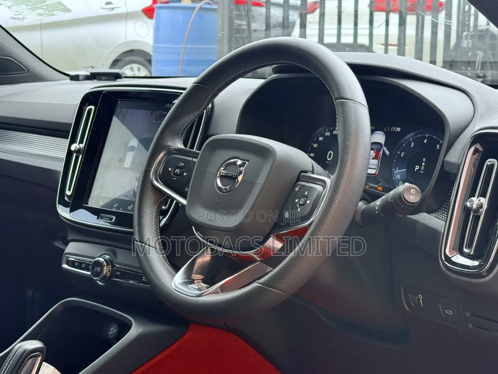 Volvo XC40 T5 Petrol AWD 2019 White