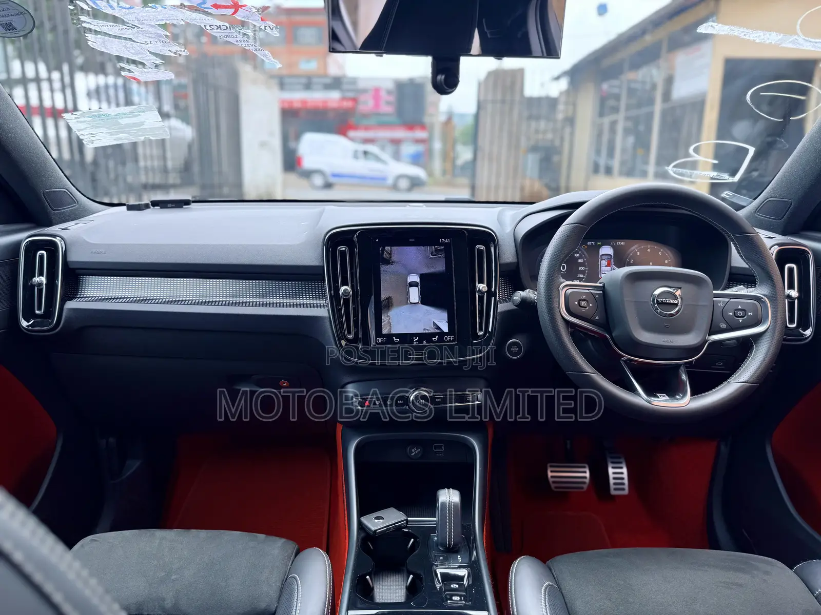 Volvo XC40 T5 Petrol AWD 2019 White