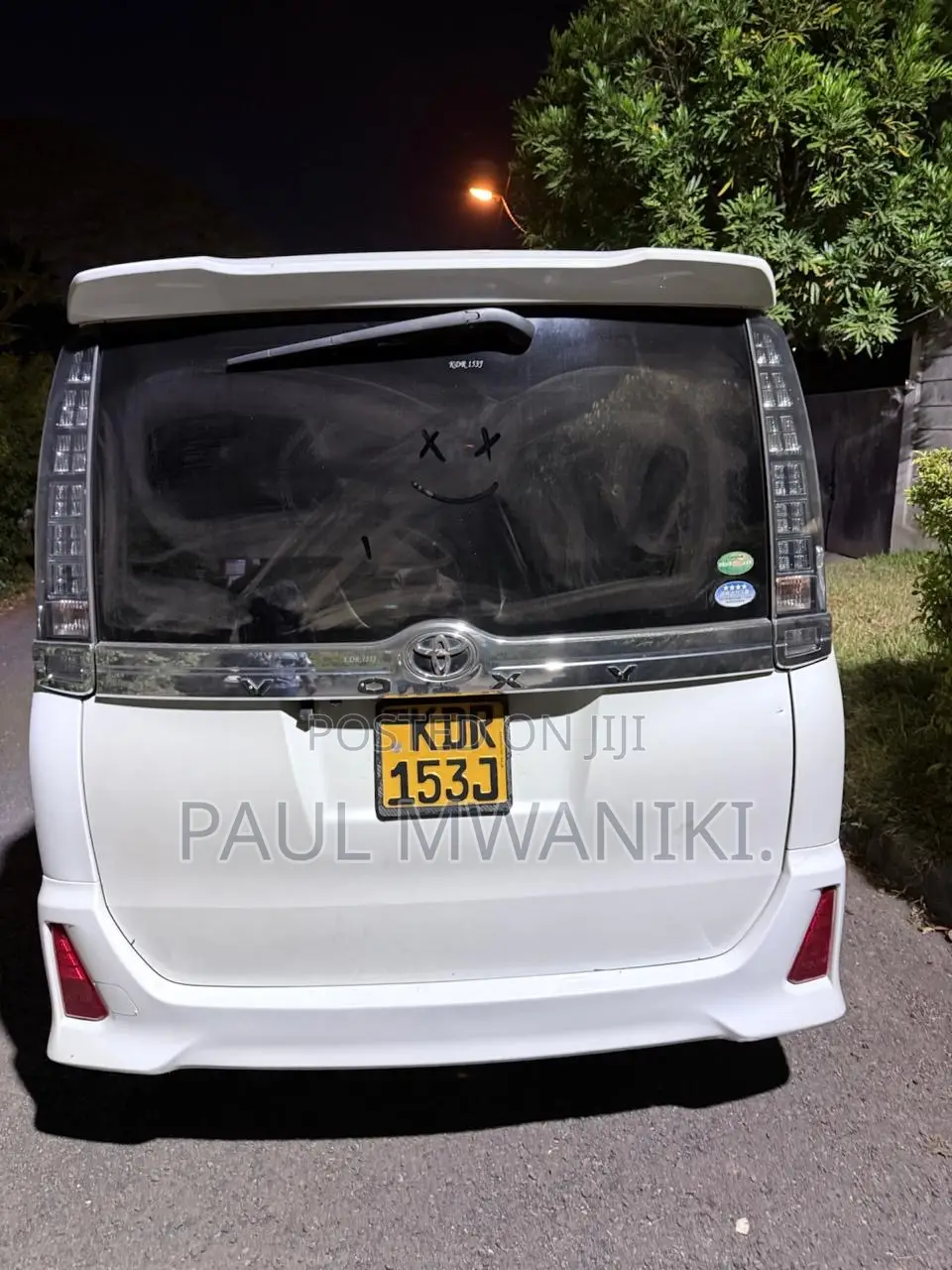 Toyota Voxy 2017 White