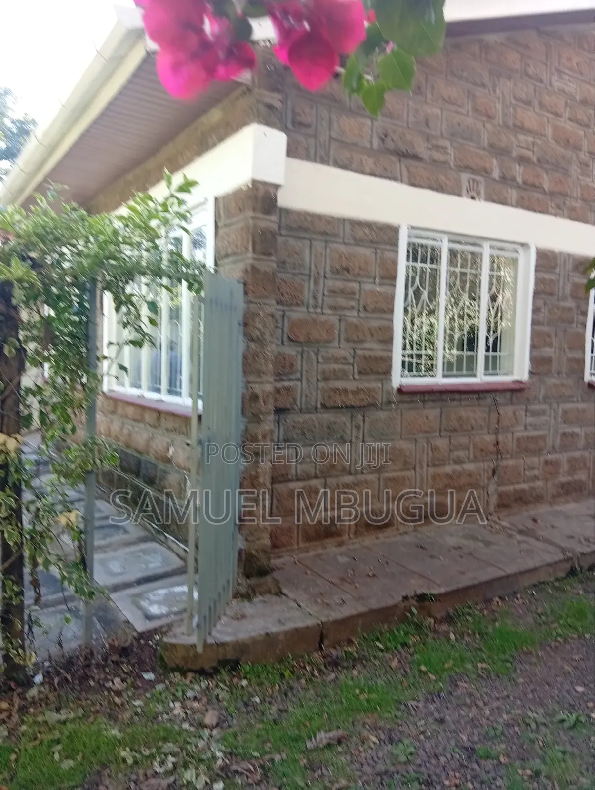 2bdrm Bungalow in Karen for rent