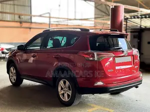 Toyota RAV4 2013 Red