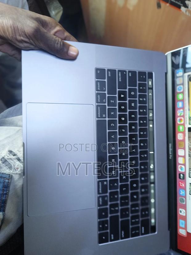 Laptop Apple MacBook 2017 16GB Intel Core i7 SSD 1T - thumbnail 5