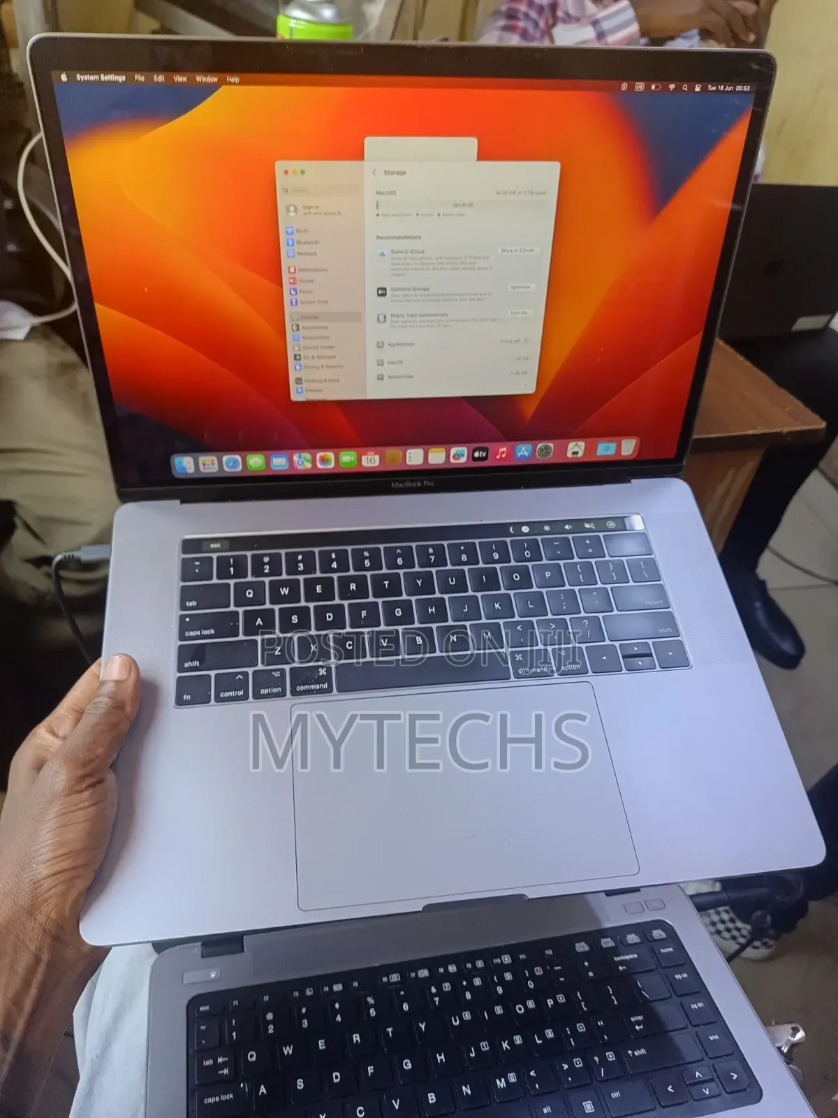 Laptop Apple MacBook 2017 16GB Intel Core i7 SSD 1T