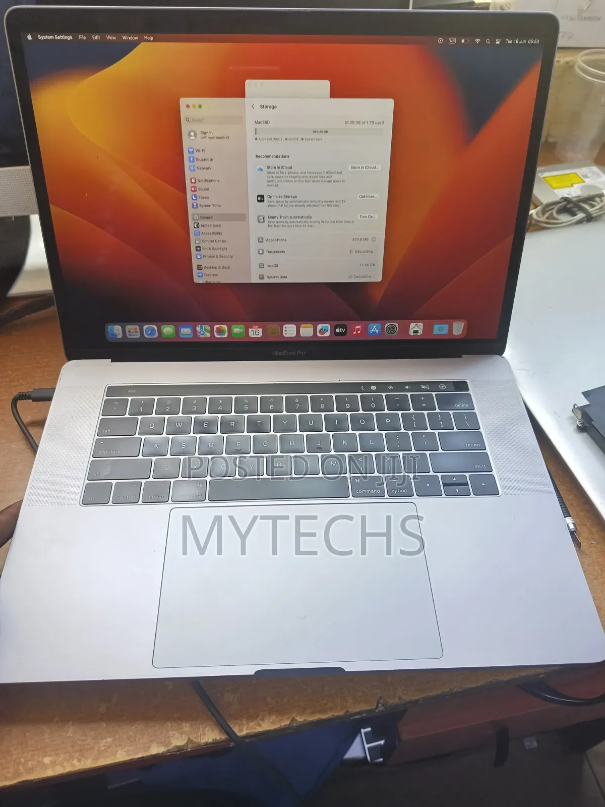Laptop Apple MacBook 2017 16GB Intel Core i7 SSD 1T