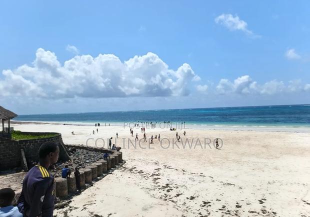Galu Diani - thumbnail 12