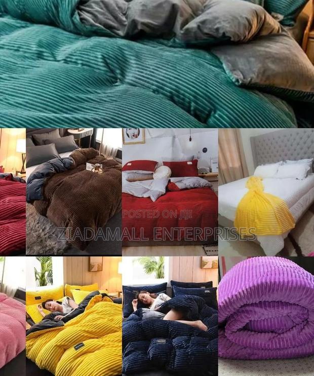 6x7 Velvet Bedding Set – 1 Bedsheet,1 Duvet ,2 Pillow Cases