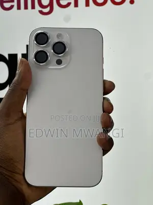 Apple iPhone 16 Pro Max 256 GB White