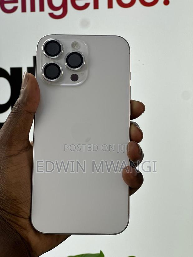 Apple iPhone 16 Pro Max 256 GB White