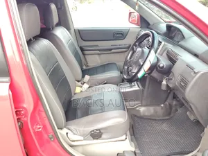 Nissan X-Trail 2006 Red