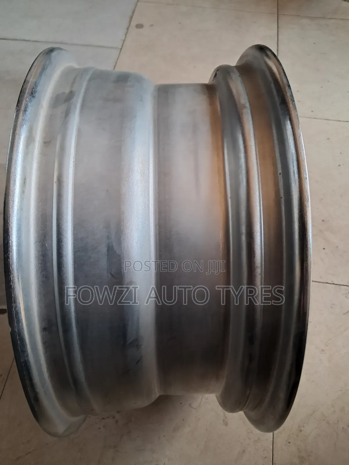 Rim 15 Chrom Silver/ White 5holes