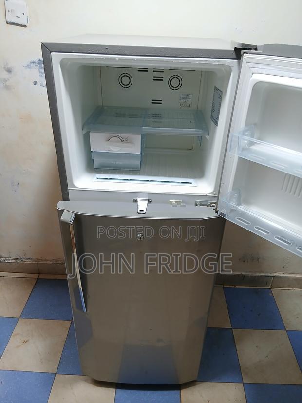 Lg Double Door Fridge - Top Freezer - thumbnail 4