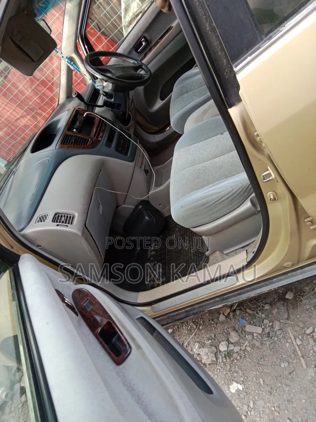 Toyota Nadia 2001 Beige