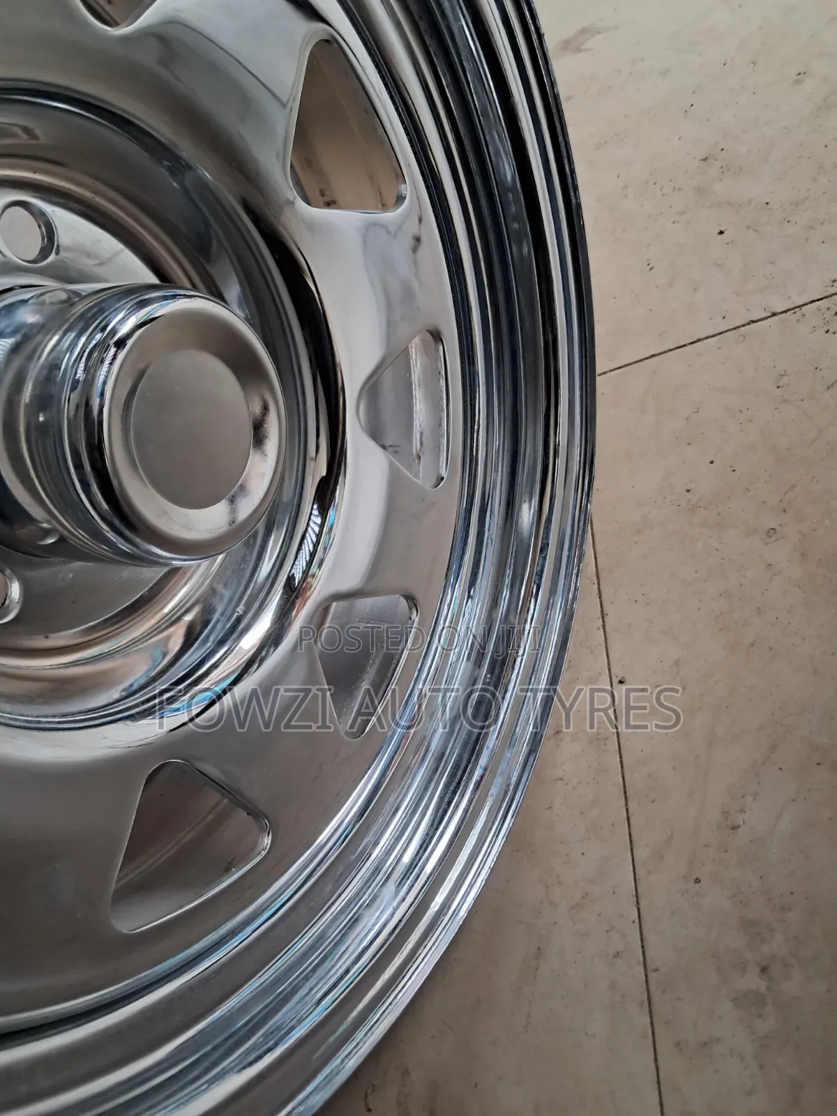 Rim 15 Chrom Silver/ White 5holes