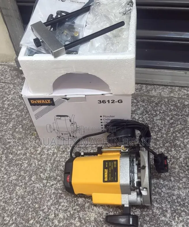 Heavy-Duty Dewalt Wood Router