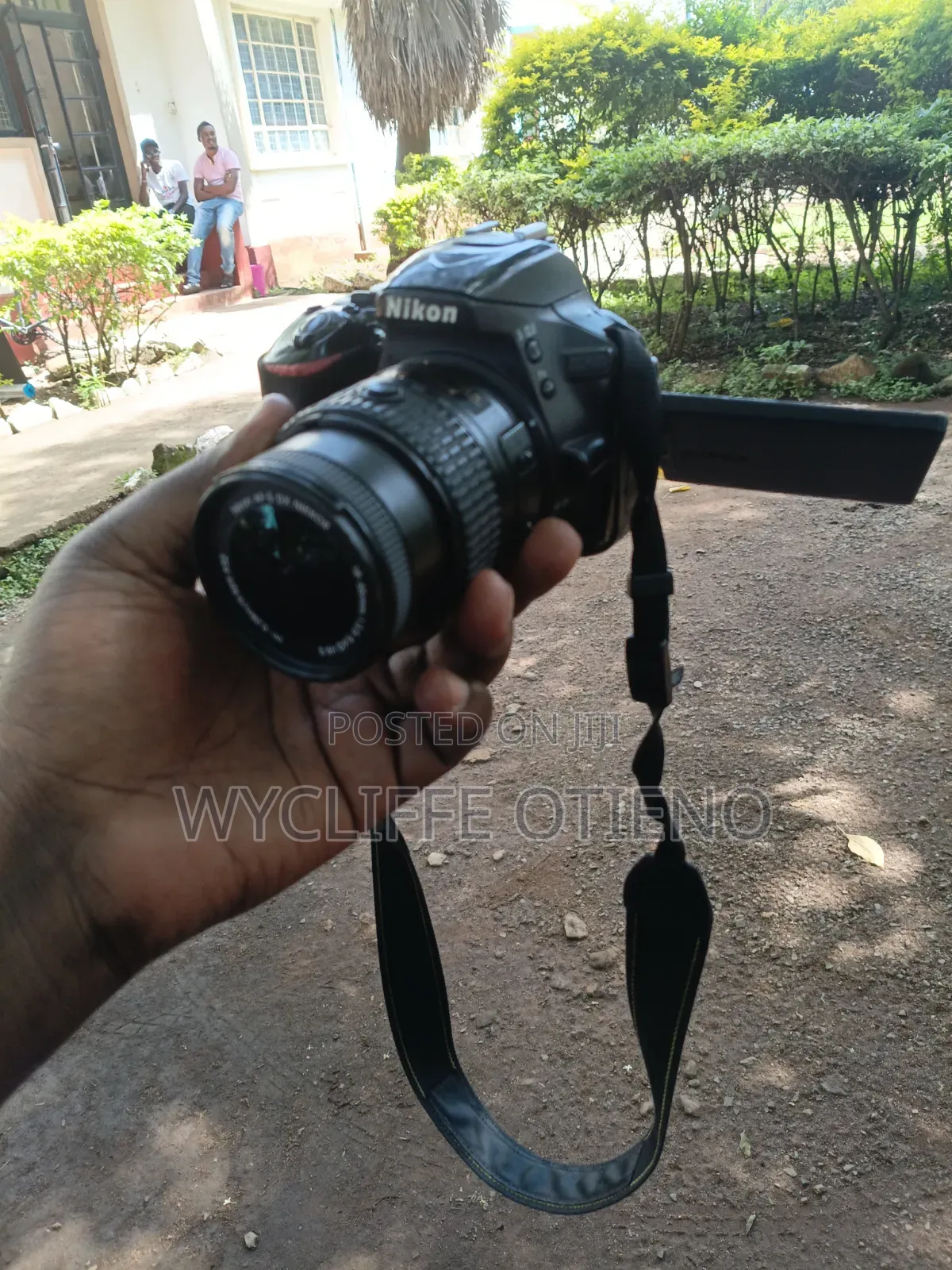 DSLR Camera