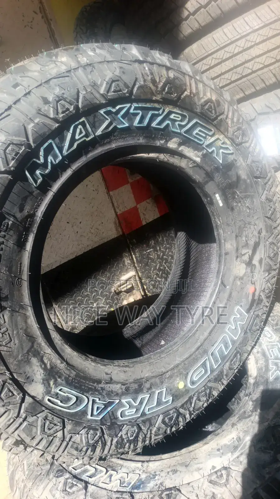 265/75r16 Maxtrek M/T