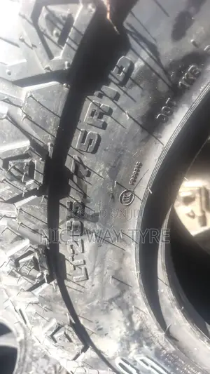 265/75r16 Maxtrek M/T