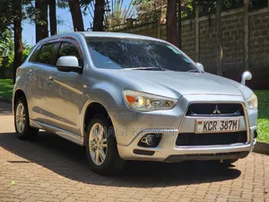 Mitsubishi RVR 2.0 2011 Silver