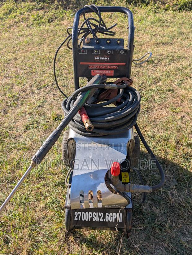 Hisaki 2700 Psi High-Pressure Washer