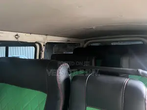 Toyota HiAce 2014 White