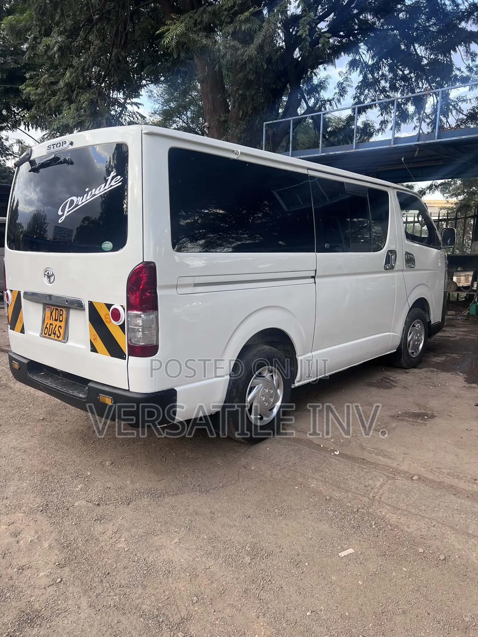 Toyota HiAce 2014 White