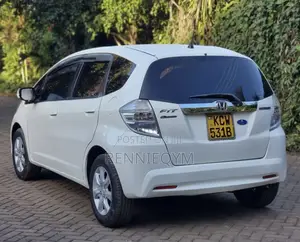 Honda Fit Automatic 2012 White