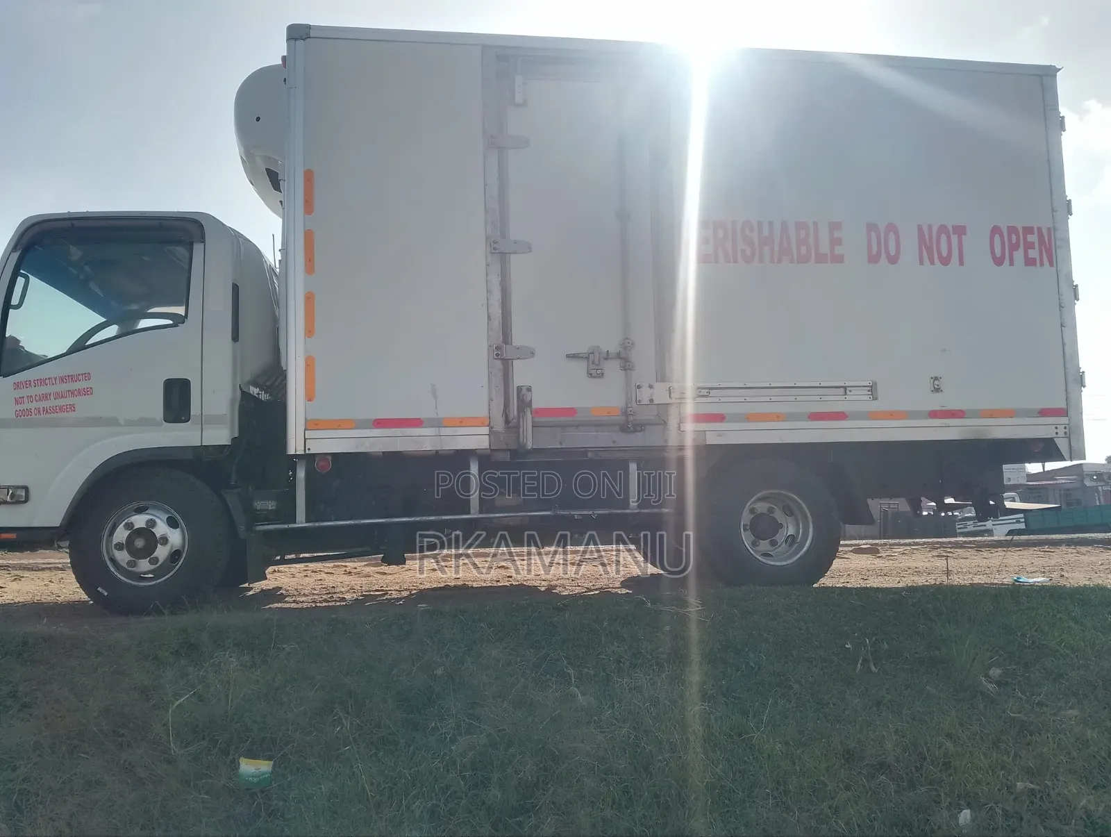 Isuzu Elf Twin Turbo