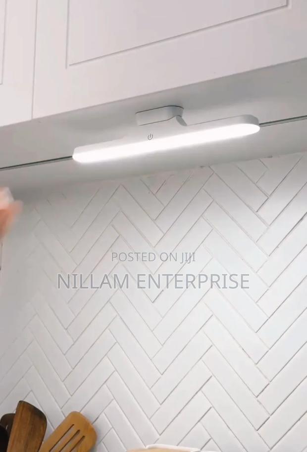 Remote Control Magnetic Wall Lamp